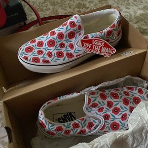 Vans Classic Slip-On Flowers True White WMNS